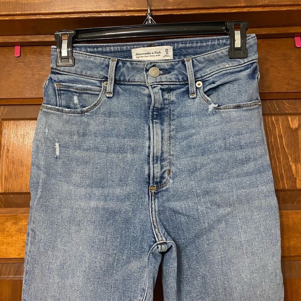 Abercrombie & Fitch Curve Love Highrise Ankle Jean - image 2